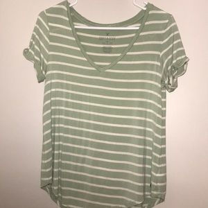 American Eagle t-shirt